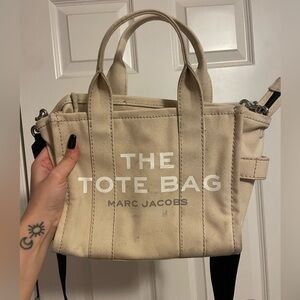 ❌ SOLD Marc Jacobs The Tote Bag ❌